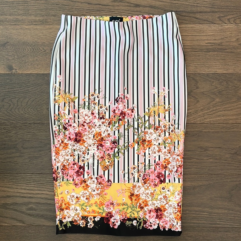 ECI New York Floral Pencil Skirt